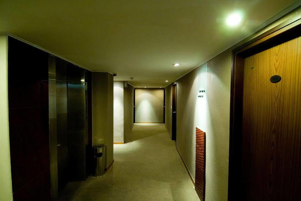 Unique Hotel Hualien Dış mekan fotoğraf